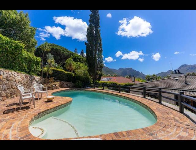 4 BEDROOM HOUSE FOR SALE IN MOUNT RHODES